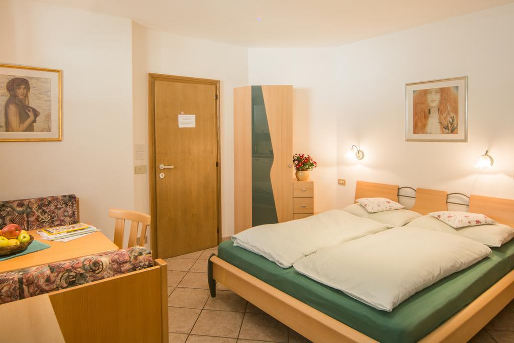 Appartment Plottenbaeck 坎波图雷斯 外观 照片