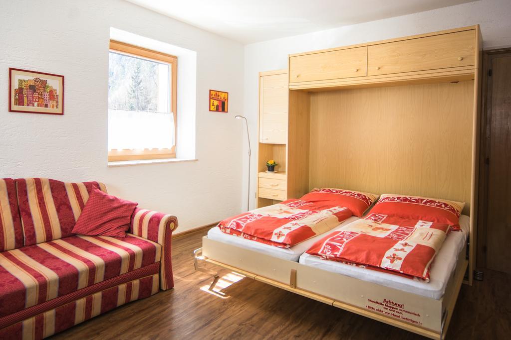 Appartment Plottenbaeck 坎波图雷斯 外观 照片
